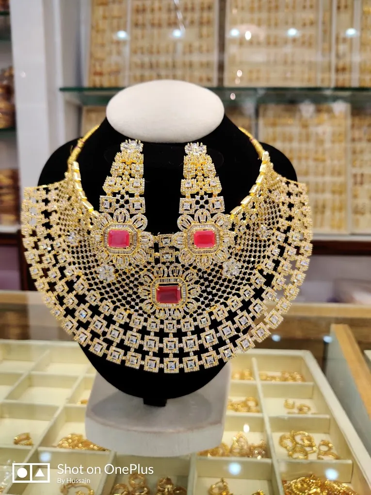Rayyan gold covering